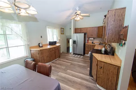 2675 Alan Dr, Willoughby Hills, OH 44092 photo 27
