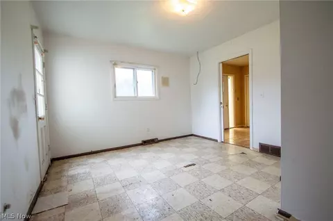 2675 Alan Dr, Willoughby Hills, OH 44092 photo 19