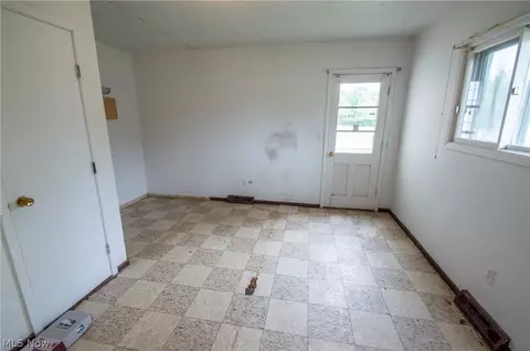 2675 Alan Dr, Willoughby Hills, OH 44092 photo 18