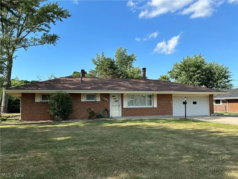 Exterior - 1447 Roseland Dr, Macedonia, OH 44056 photo 2 of 9