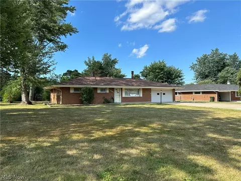 Exterior - 1447 Roseland Dr, Macedonia, OH 44056 photo 1 of 9