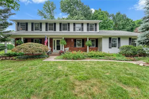 9174 Gregory Ct, Mentor, OH 44060