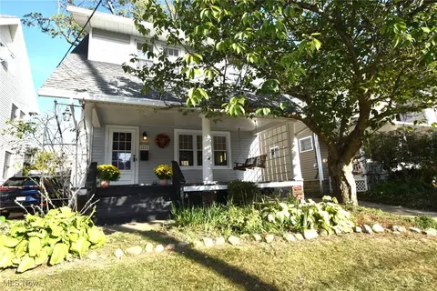 1231 Hall Ave, Lakewood, OH 44107