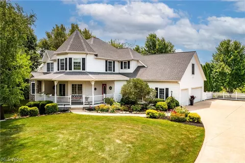 1514 Heavenly View Ln, Valley City, OH 44280