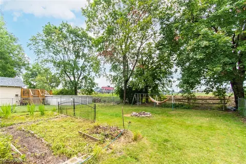 284 Sexton St, Struthers, OH 44471 photo 30