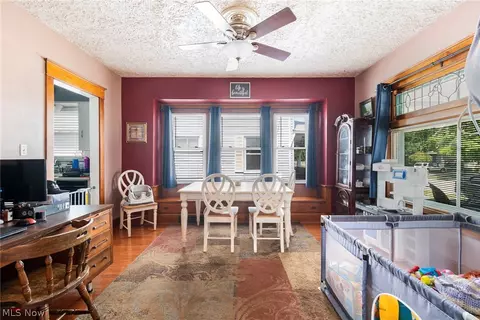 284 Sexton St, Struthers, OH 44471 photo 10