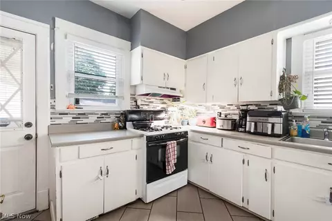 284 Sexton St, Struthers, OH 44471 photo 15