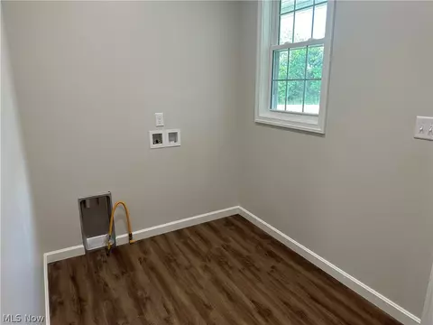 12 Gustav Cir, Struthers, OH 44471 photo 23