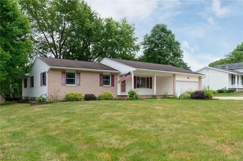 3279 Butternut Dr, Norton, OH 44203