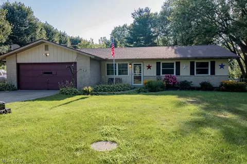 2744 Haines Rd, Madison, OH 44057