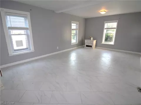 514 E 32nd St, Lorain, OH 44055 photo 14