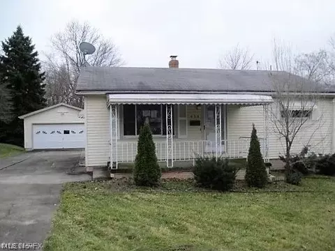 537 Hyatt Campbell, Campbell, OH 44405