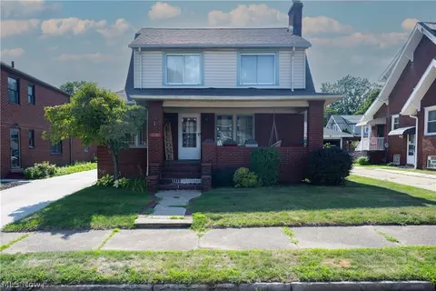 1168 N Main St, Akron, OH 44310