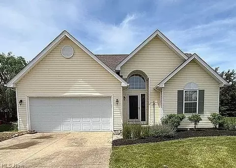 185 Booth Bay Dr, Medina, OH 44256