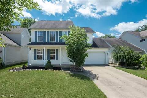 174 Halifax Ln, Medina, OH 44256