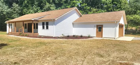 5902 Twp Rd 95 Rd NE, Mount Perry, OH 43760