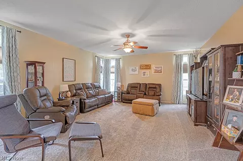 113 Boulder Dr, Berea, OH 44017 photo 12