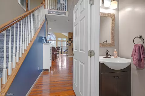 113 Boulder Dr, Berea, OH 44017 photo 5
