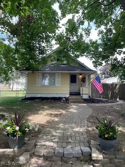 2514 Main Ave W, Massillon, OH 44647