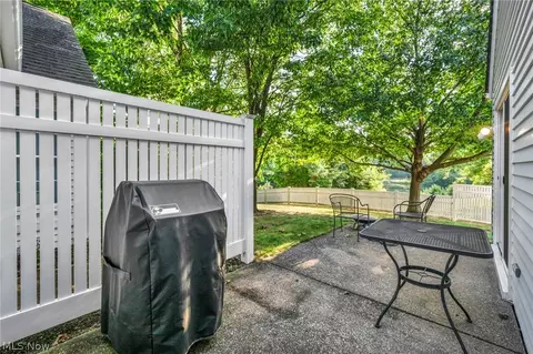 9820 Stratton Ct, Mentor, OH 44060 photo 42