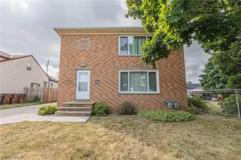 6147 Holburn Rd, Cleveland, OH 44129