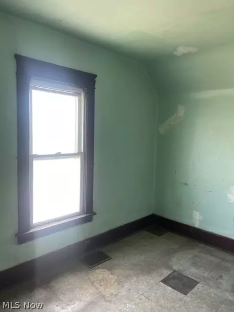 1663 E 33rd St, Lorain, OH 44055 photo 19