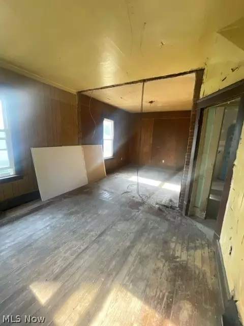 1663 E 33rd St, Lorain, OH 44055 photo 5
