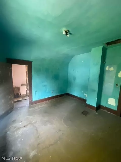 1663 E 33rd St, Lorain, OH 44055 photo 12