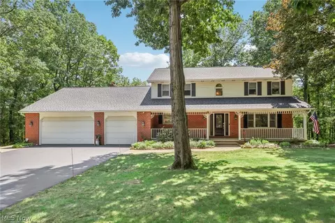 7350 Pinehill Rd, Concord, OH 44077