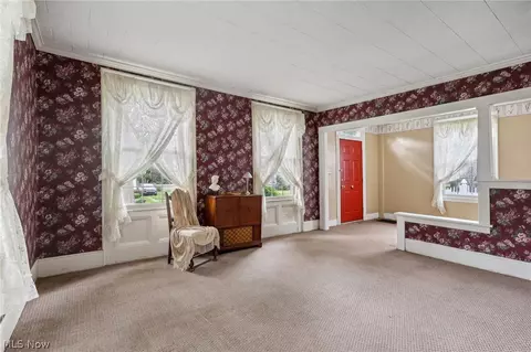 1123 Walnut Blvd, Ashtabula, OH 44004 photo 6