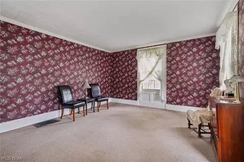 1123 Walnut Blvd, Ashtabula, OH 44004 photo 8