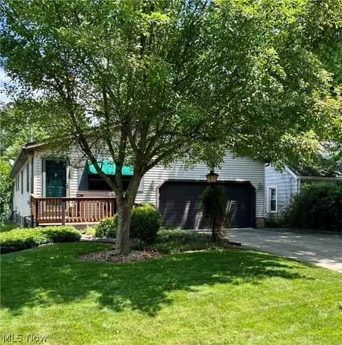 1043 Davey Ave, Kent, OH 44240