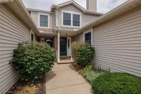 4253 Pelham Way, Brunswick, OH 44212