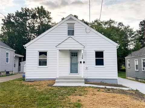 135 S Osborn Ave, Youngstown, OH 44509