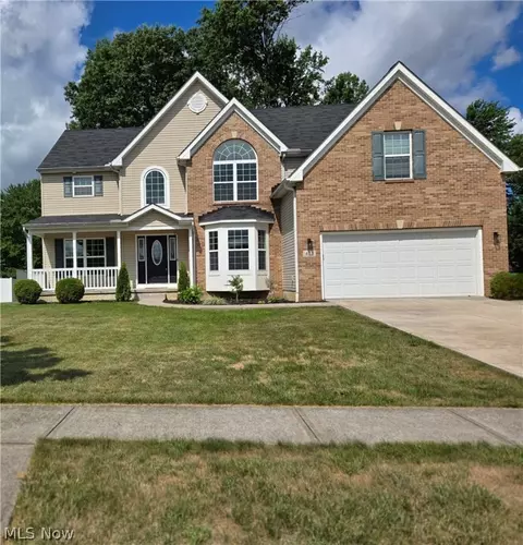 473 Northpointe Blvd, Amherst, OH 44001