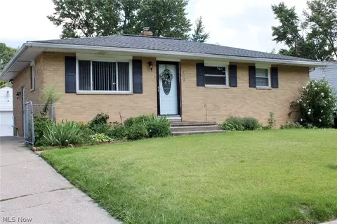 186 Bermont Ave, Munroe Falls, OH 44262