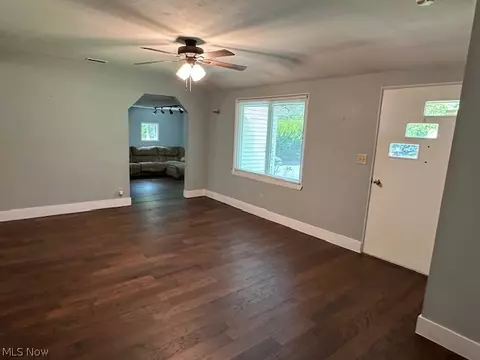 42245 Griswold, Elyria, OH 44035 photo 3