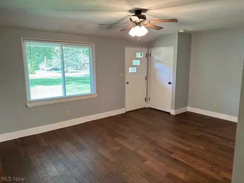 42245 Griswold, Elyria, OH 44035 photo 5