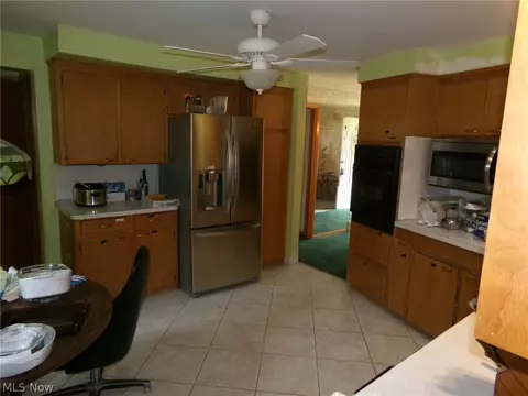 5545 Trinity Ave NE, Canton, OH 44721 photo 4