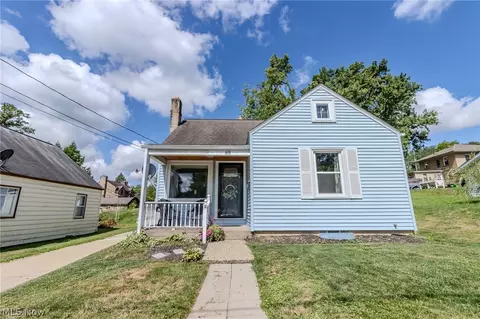 313 15th St NW, Massillon, OH 44647