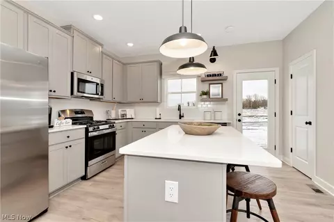 Kitchen - 4339 Beech Ave, Perry, OH 44081 photo 8 of 8