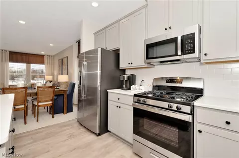 Kitchen - 4339 Beech Ave, Perry, OH 44081 photo 7 of 8