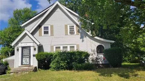 1222 Herman Ave, Akron, OH 44307