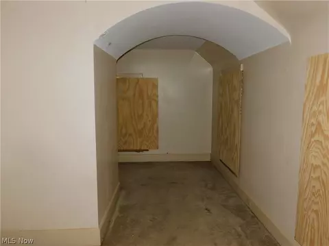 Entry Way - 4031 S Ridge Rd E, Ashtabula, OH 44004 photo 1 of 2