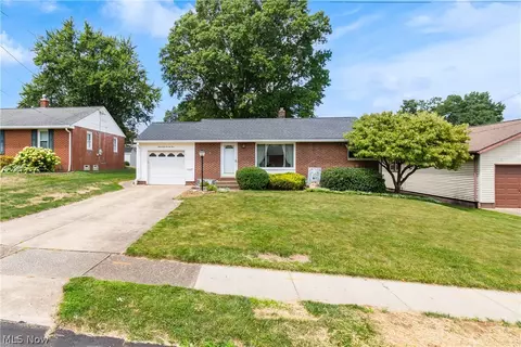 3873 Westview Ave NW, Canton, OH 44709