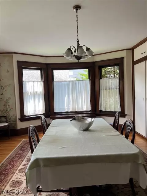Dining - 1610 E 46th St, Ashtabula, OH 44004 photo 1 of 1