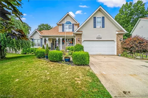 1331 Bannerstone Dr, Painesville, OH 44077