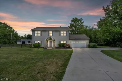 462 Columbia Rd, Valley City, OH 44280