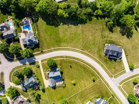 555 Appomattox Ct, Lagrange, OH 44050 photo 7
