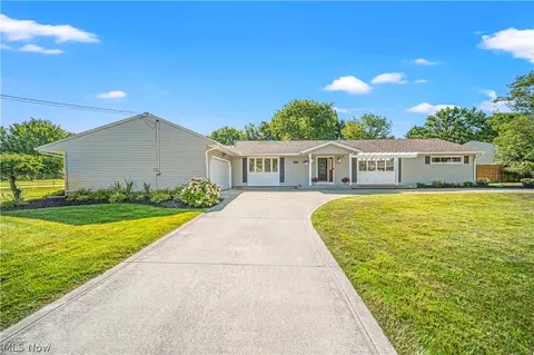 6741 Melridge Dr, Concord, OH 44077
